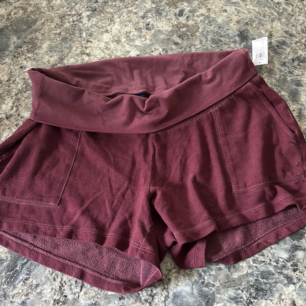 Old Navy Maternity Shorts